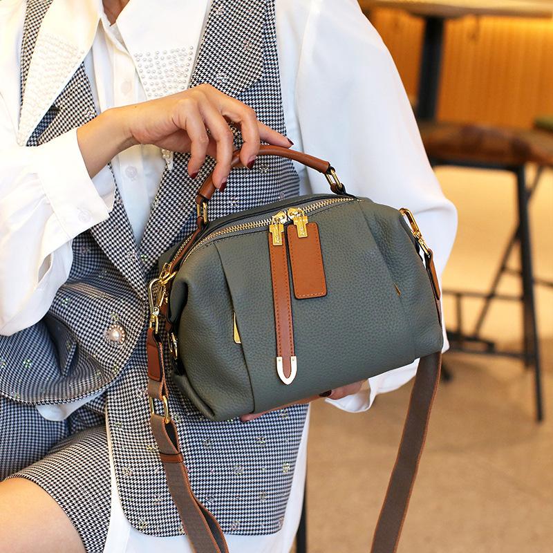 Bag women's new trendy fashion leather Boston pillow bag women's crossbody first layer cowhide niche handbag