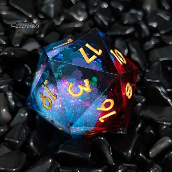 Mehrseitige Harzwürfel Flüssigkern Scharfe Kante 20 Seiten Gold-Silber-Farbe Nummer Polyedrisch Treibsand Mehrseitig D20 RPG Brettspiel Requisite Handgefertigt