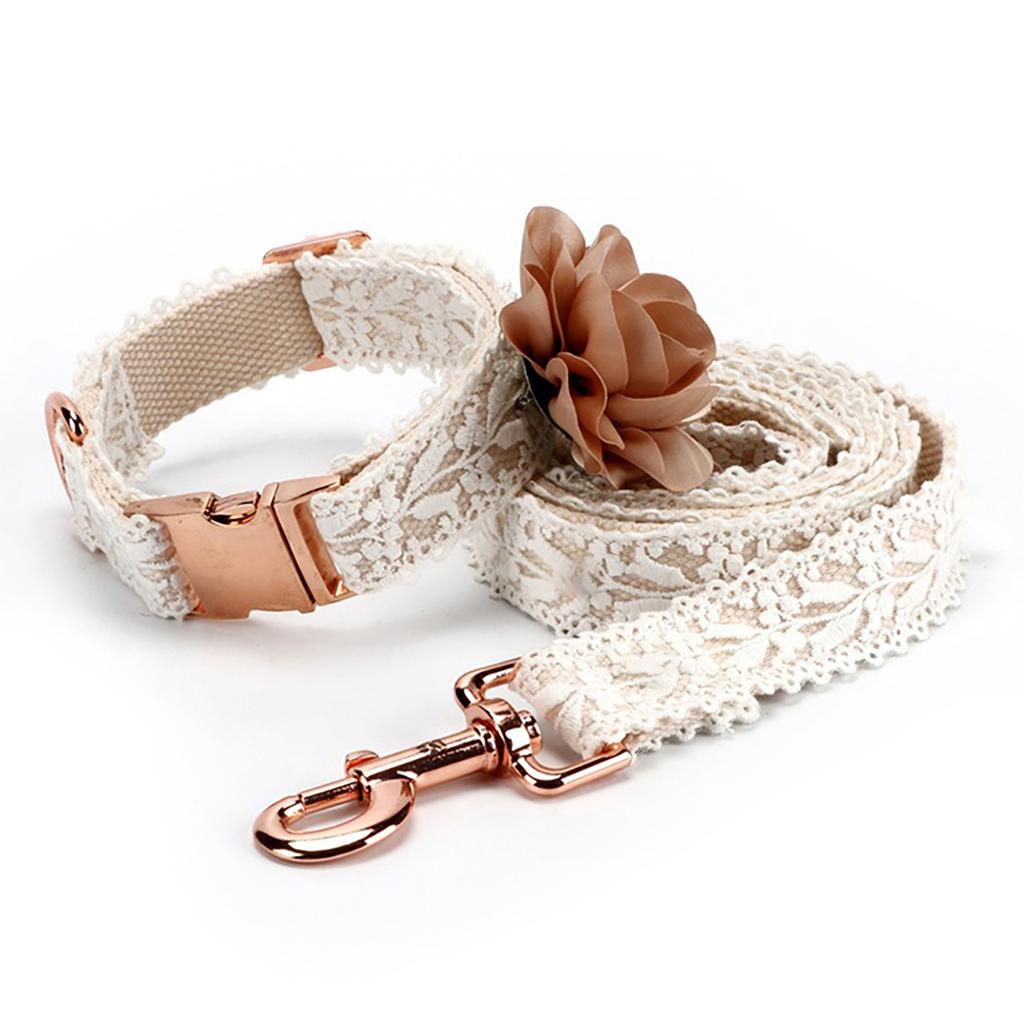 Modisches Hundehalsband-Set aus Spitze mit Blumen Verstellbare Leine für kleine, mittlere und große Hunde Kostenloser ID-Anhänger
