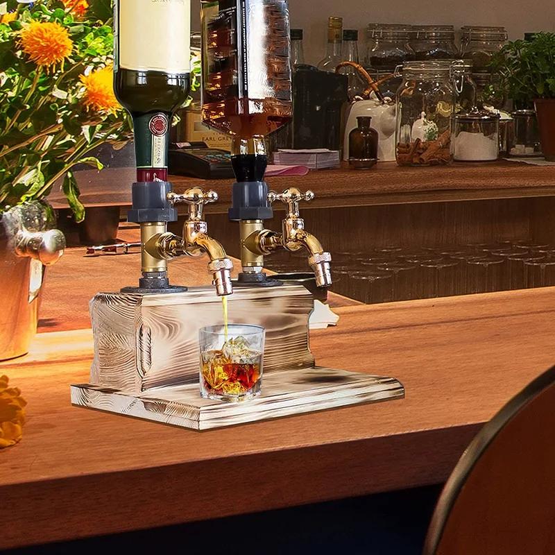 Drevený dávkovač na whisky a likér v tvare kohútika, držiak na štamprlíky s alkoholickým nápojom, príslušenstvo na párty do domáceho baru, dávkovač na likér a nápoje