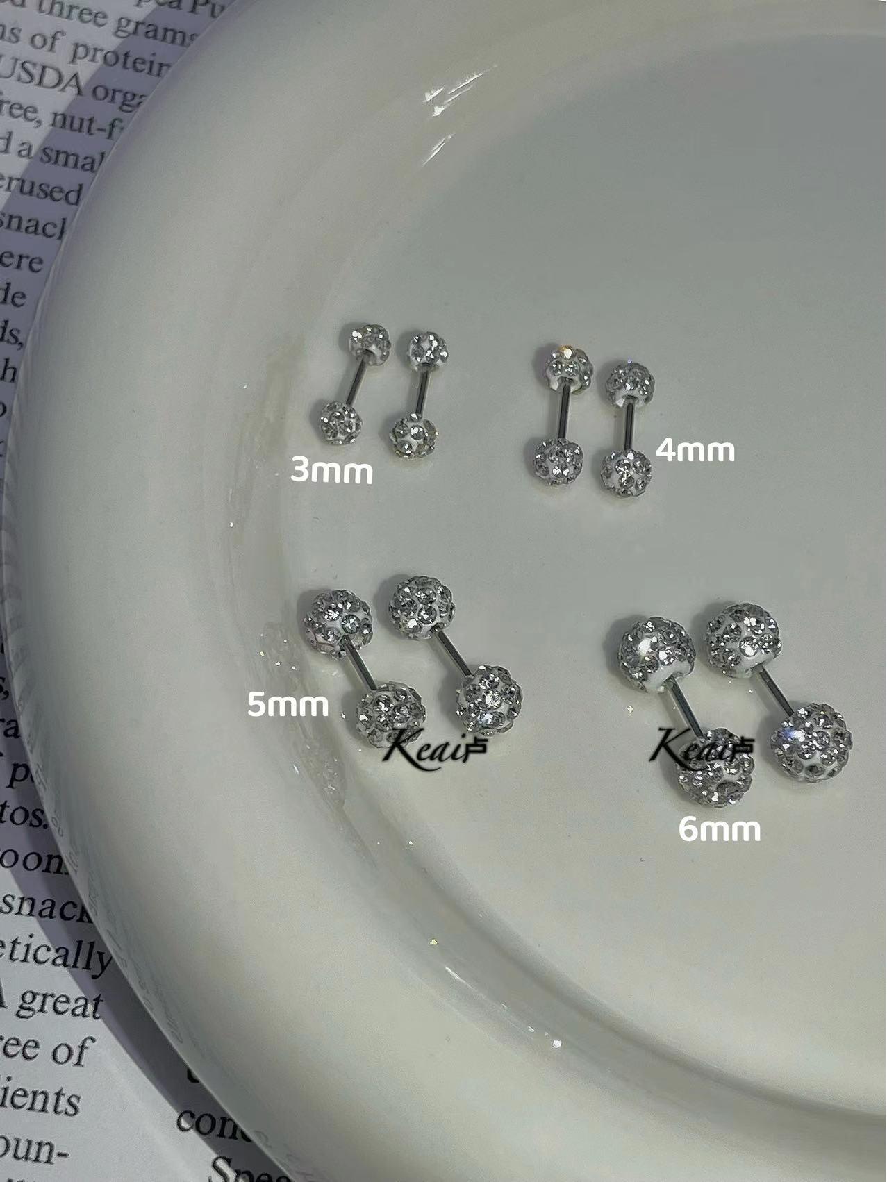 

Элегантные серьги-гвоздики из титановой стали с двойным шариком и винтовой застежкой Double Ball Diamond Stud 3mm