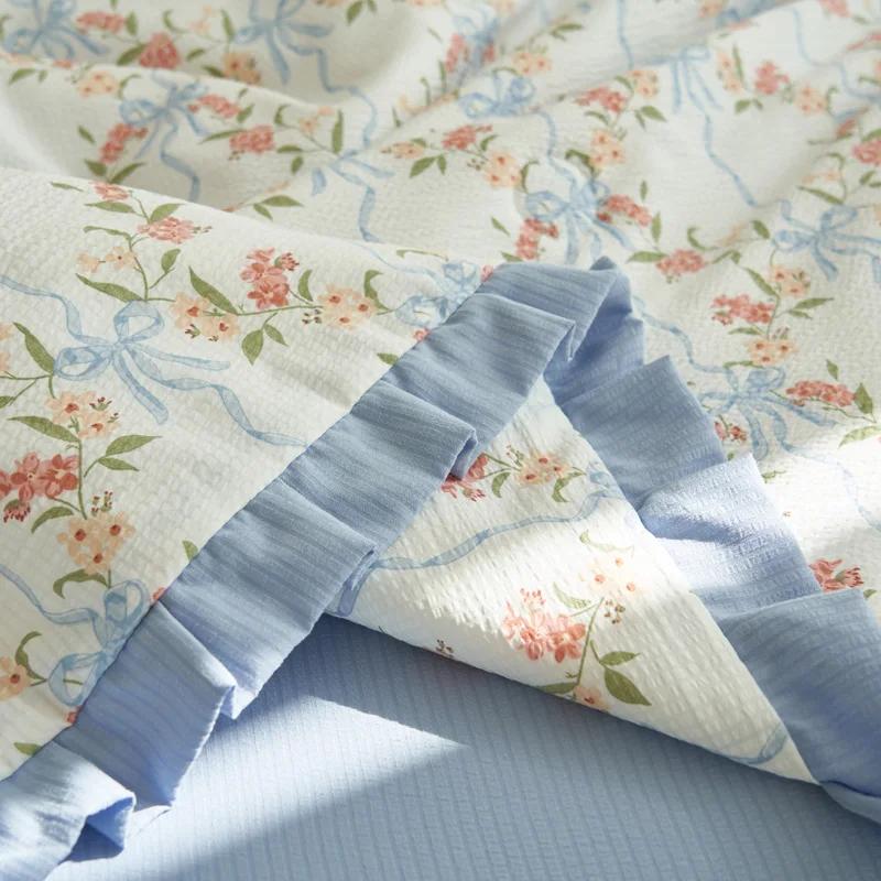 Botanical Flowers Pattern Ruffled Quilt Summer Cool Air Conditioning Quilt Skin-friendly Soft Thin Blanket for Kids Boys Girls