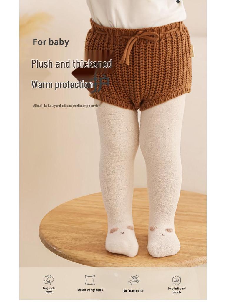 Newborn White Footed Tights: Autumn/Winter Velvet Thickened Big Butt Style for Baby Girls