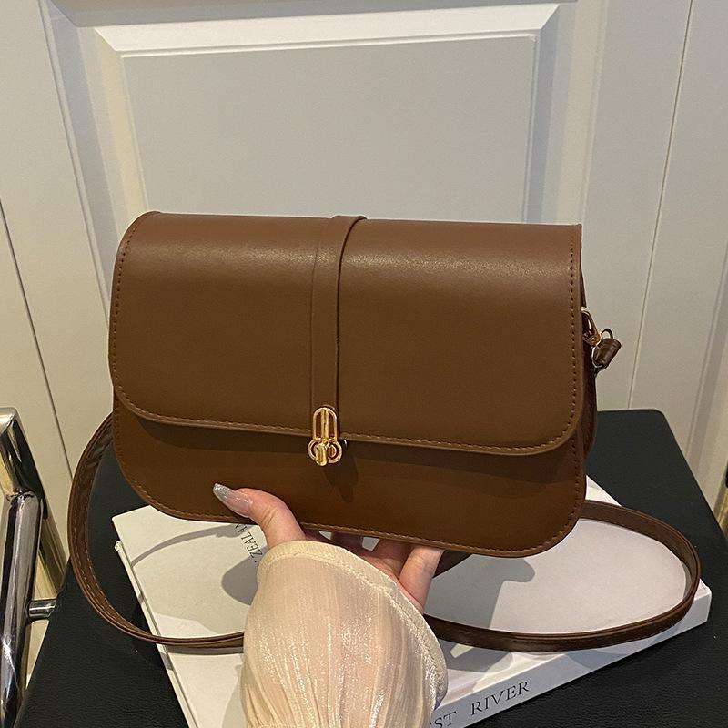High-end, Niche Baguette Bag, Fashionable Crossbody Bag, Women's Retro Single-shoulder Underarm Bag