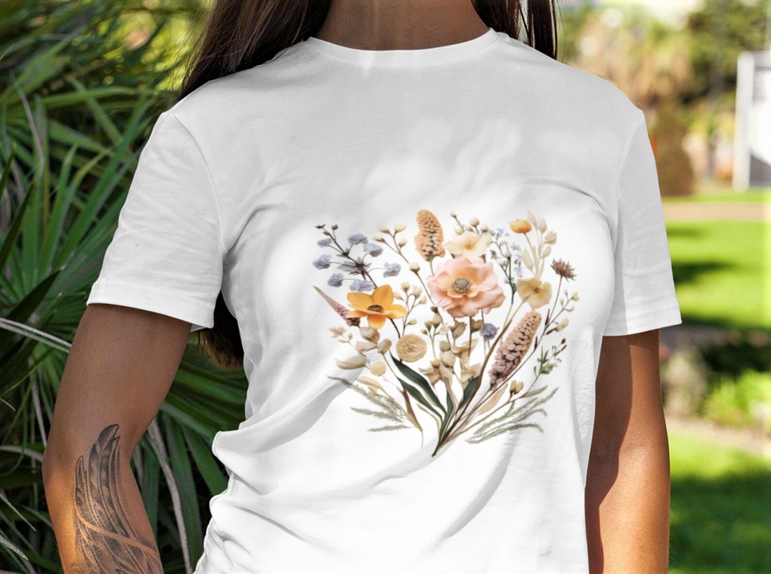 Pressed Flowers T-Shirt: Boho Wildflower Cottagecore Design 4XL
