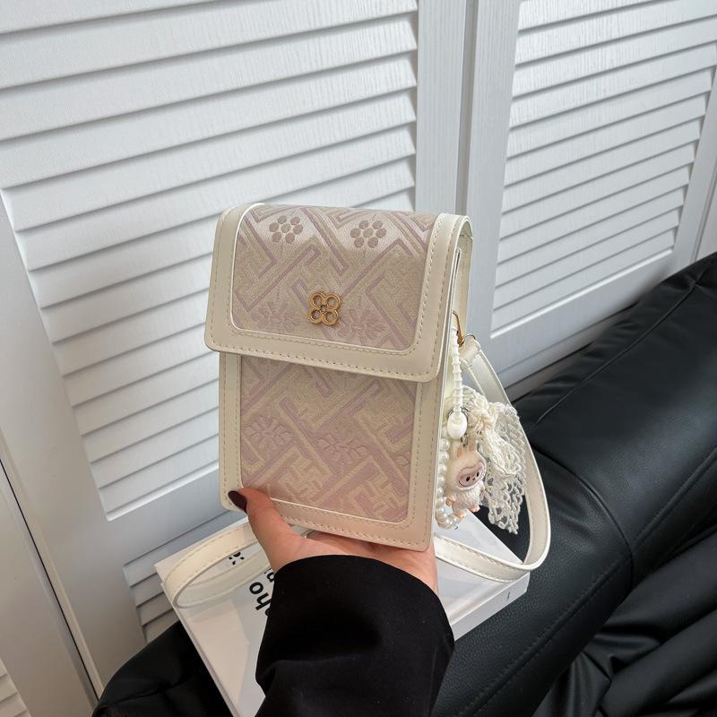 

Summer portable niche bag women s bucket bag new sweet and exquisite commuter shoulder messenger bag Without pendant розовый