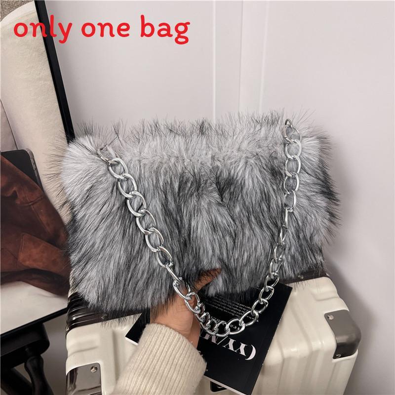 Female Plush Tote Bag With Zipper Closure For Daily Fashion