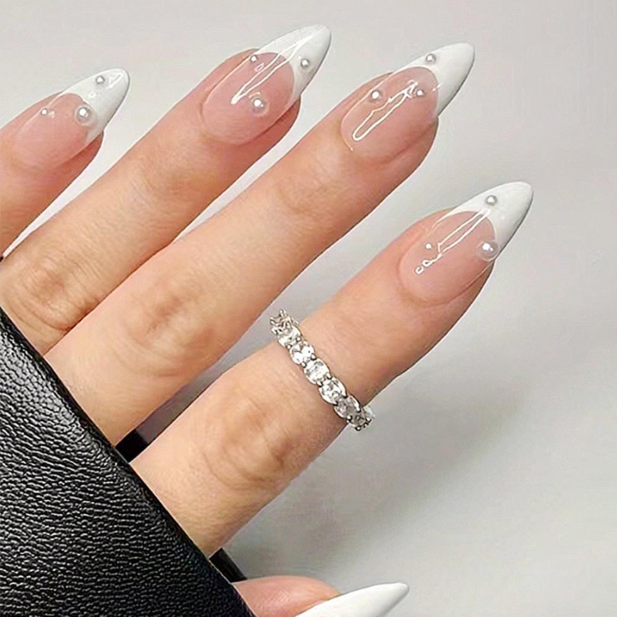 

Pearl-Adorned French Tip Almond-Shaped Detachable Nails