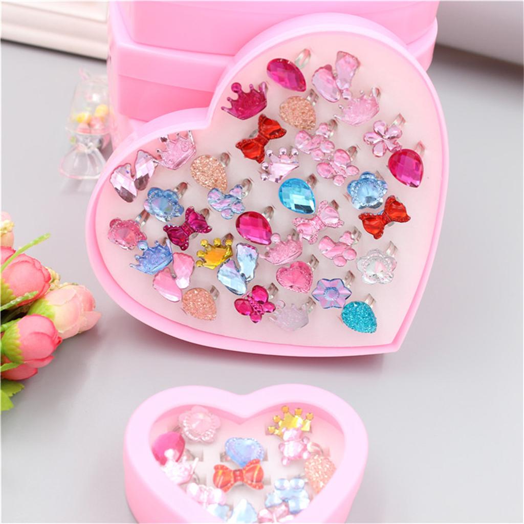 10/24/36/Set Niedliche Cartoon Acryl Kleine Ringe Herzförmige Geschenkbox Set Harz Kinderspielzeug Schmuck Das Beste Weihnachtsgeschenk Ringe