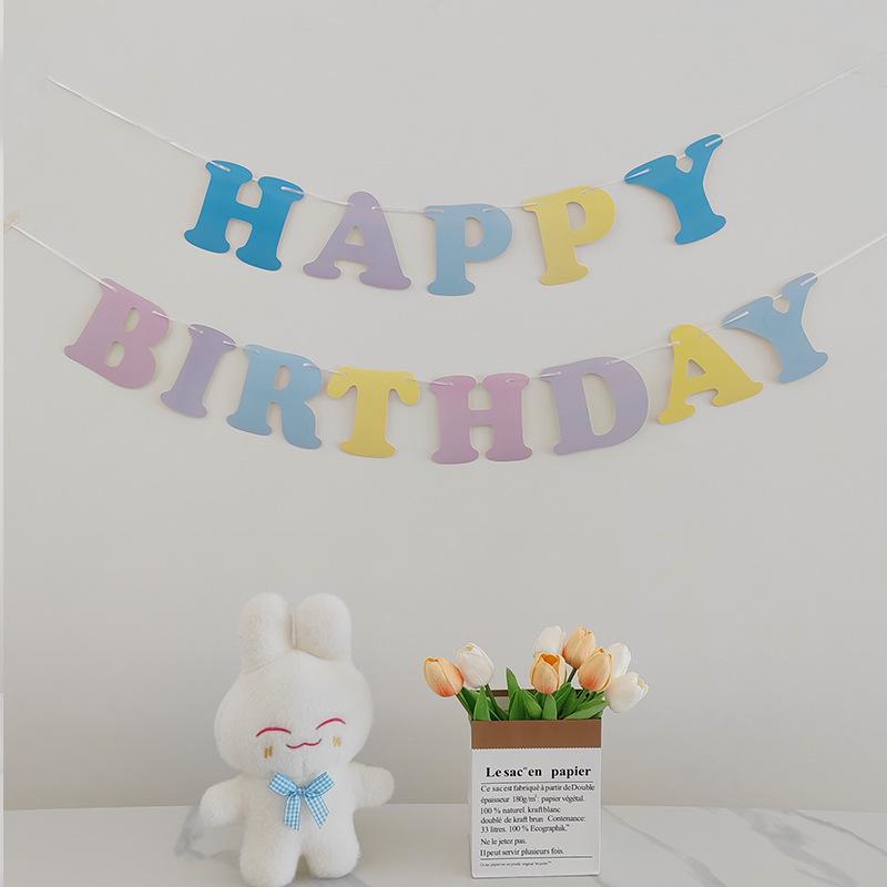 

Красочные флажки «С днем рождения» для фотосессии на первый день рождения ребенка