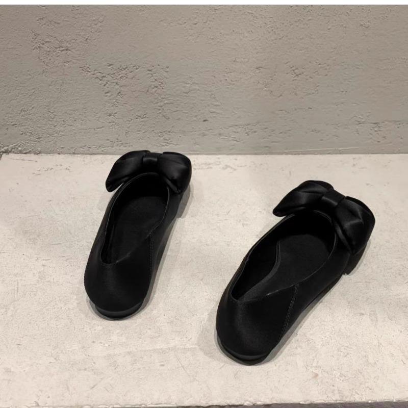 Fashion Flat Shoes for Women Spring Autumn 2025 New Casual Pointed Bow Green Black Plus Size 42 43 44 Women's Shoes Ladies Loafers