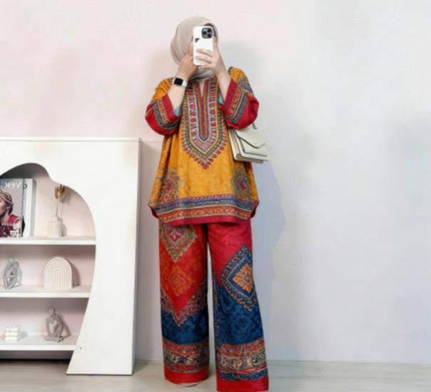 

Bohemian Style Loose Three-Quarter Sleeve Top and Pants Set, Multi-Platform Dropshipping Compatible Extra Large