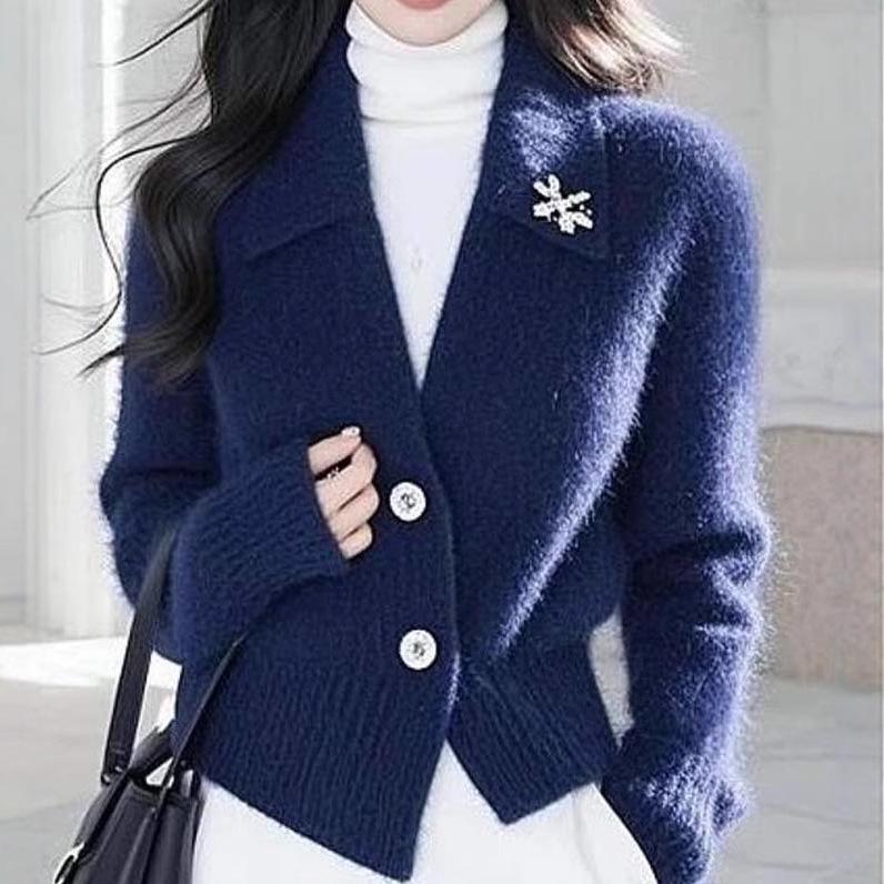 Elegant Knit Winter Cardigan: Women's 'Old Money' Style 2025 Sweater Coat