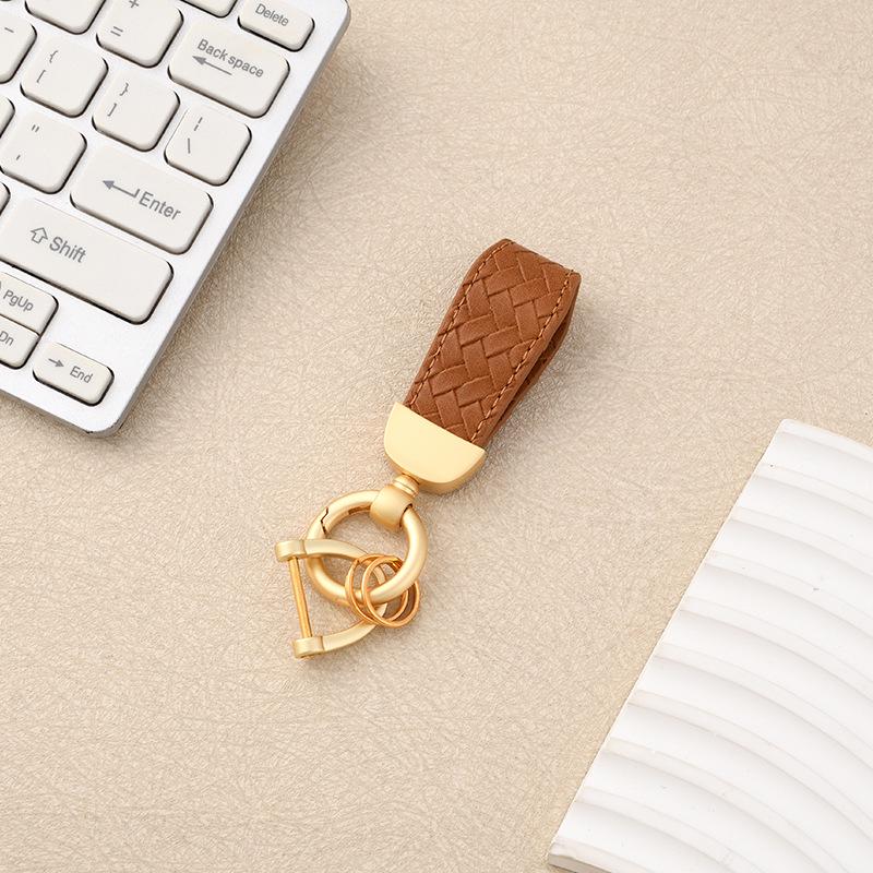 Luxury PU Leather Anti-Lost Motorcycle Car Keychain Pendant