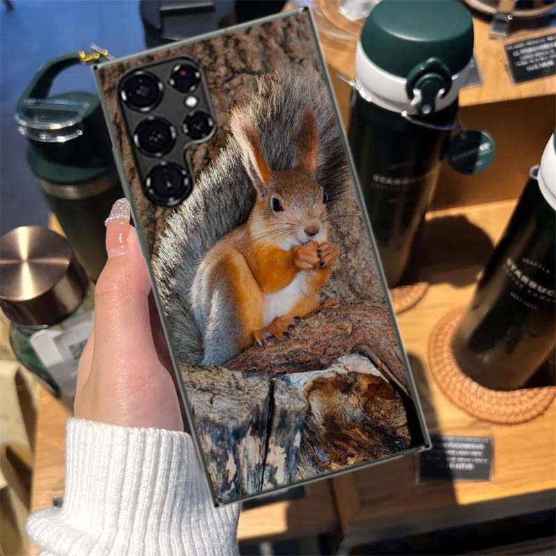 Forest Squirrels Foraging For Food Coque For Samsung S23 S22 Ultra S24 FE S25 Edge Phone Galaxy S21 S20 FE S10 Plus Case Luxury