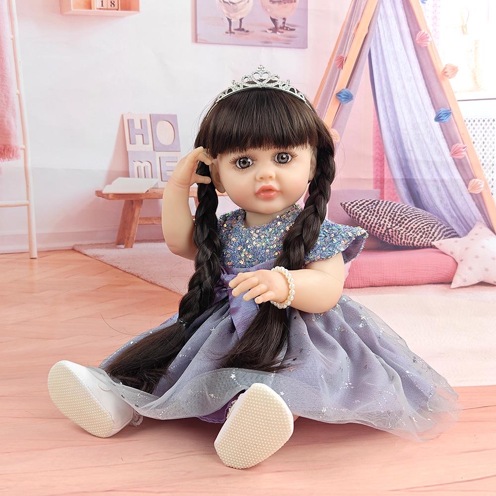 55CM Realistic Reborn Doll with Changeable Clothes | Bath-Friendly Toy for Kids | Soothing Companion Gift