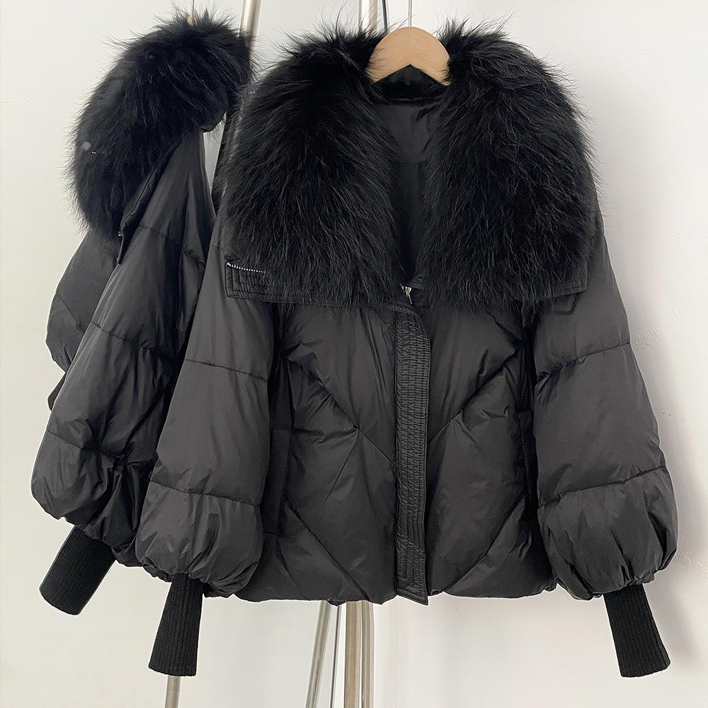Women's Winter New High-end Fur Raccoon Hair Big Fur Collar Down Jacket Fashion Design Knitted Sleeves Thickened Jacket