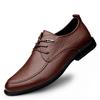 Neue Herrenmode Derby Schuhe aus echtem Leder Luxus Freizeitschuhe Herren Schwarz Herren Atmungsaktive Business Oxfords für Herren Kleiderschuhe