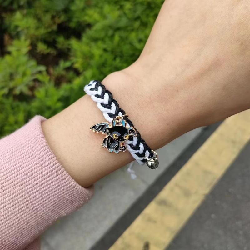 Adjustable Black and White Toothless Cartoon Cute Couple Magnet Bracelet with Magnetic Attraction for Friends