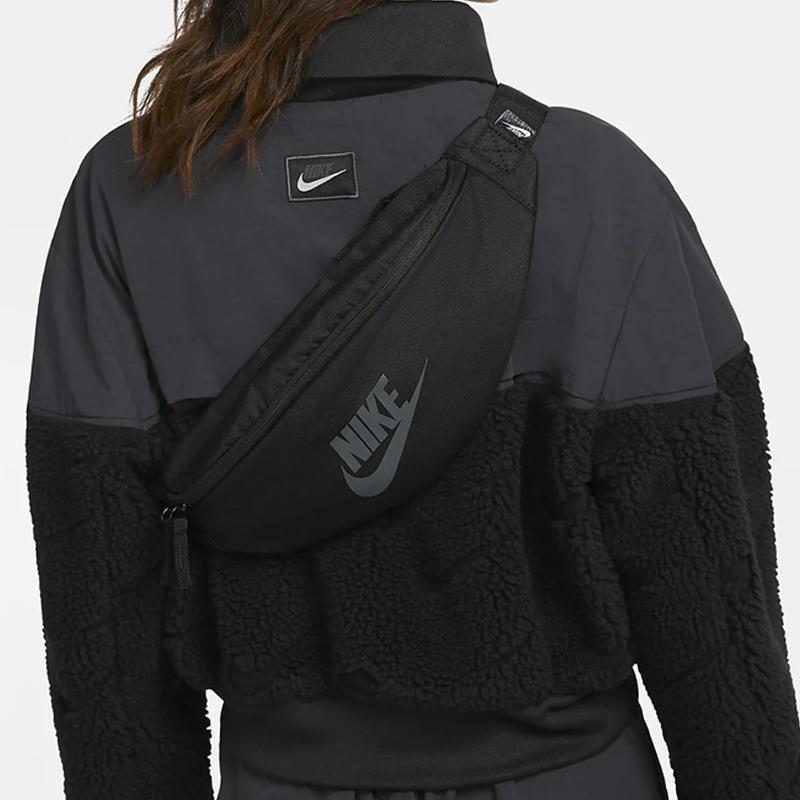 Nike Heritage Fabric Sling Bag, Crossbody Bag, Fanny Pack Regular Unisex Black Casual CK0981-018