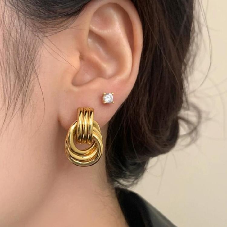 Double Hoops Earrings Gold Silver Plated Comfortable Jewelry Accessory for Trendy Women Fashionable Statement Pieces