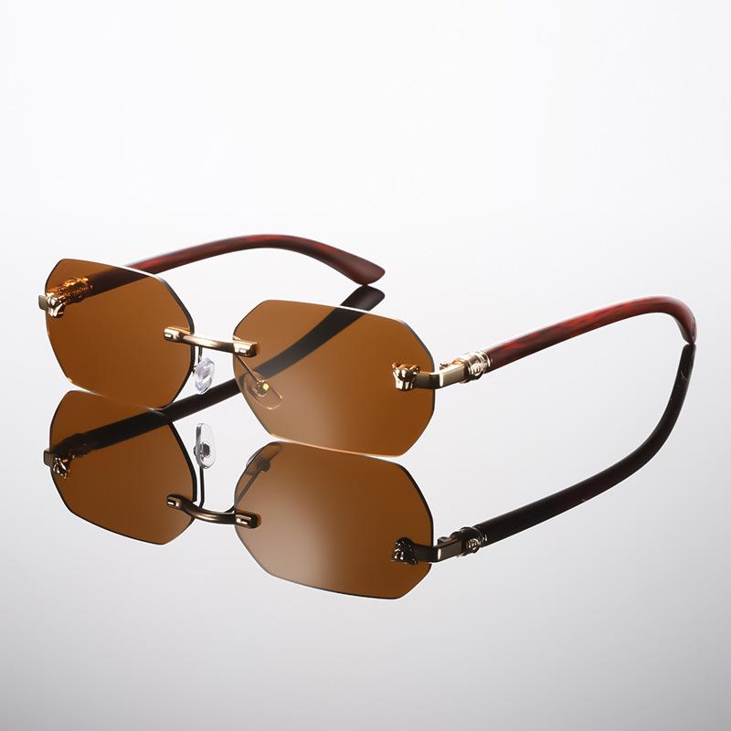 

Fashionable Frameless Cut Edge Eyewear New Leopard Head Glasses Oval Sunglasses For Women Frameless Sun Glasses 1PC