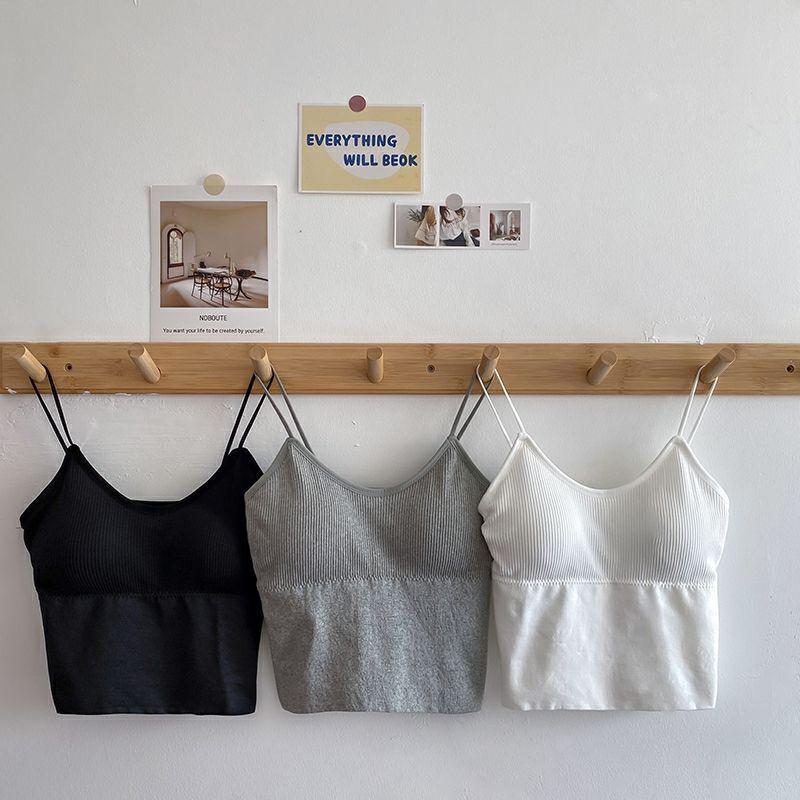 Hot-Selling Ribbed Little Bear Camisole with Chest Pads – Stylish Sports Tank Top