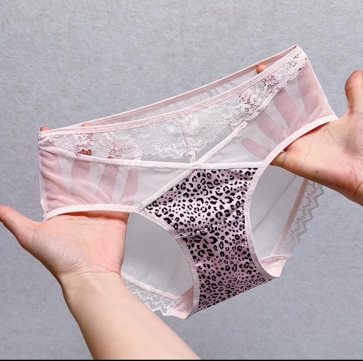 French Satin Lace Patchwork Strappy Cutout Seamless Triangle Panties for Women One Size розовый леопардовый