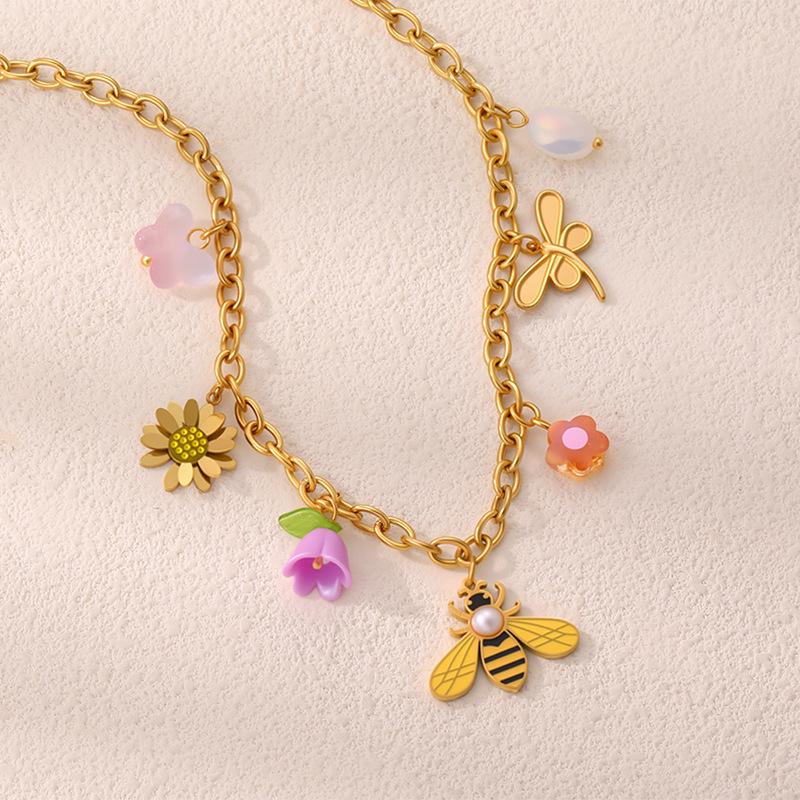 Ожерелье с бабочкой из титановой стали - Европейский и американский пасторальный стиль для женщин