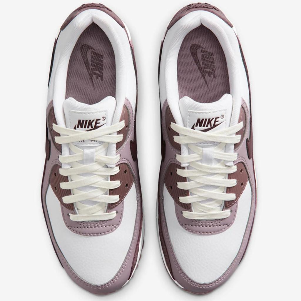 Air Max 90 W AIR MAX 90 Violet Crush [Nike] Tattoo/Light All/White/Burgundy IM3110-500 26.5cm