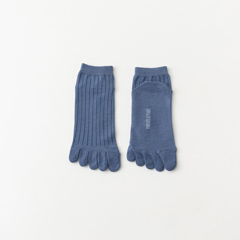 Men's Thin Striped Breathable Short-sleeved Anti-athlete and Sweat-absorbing Short-sleeved Cotton Socks with Toe Separation