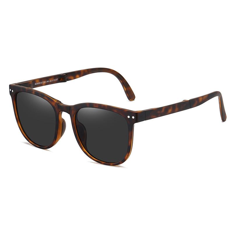 

Latest Foldable Sunglasses Women Cycling Motor Eyeglasses Eyelasses Men Outdoor Use Sunglass Glasses Portable Eyeglasses UV400 Sun Eyeglasses 1PC