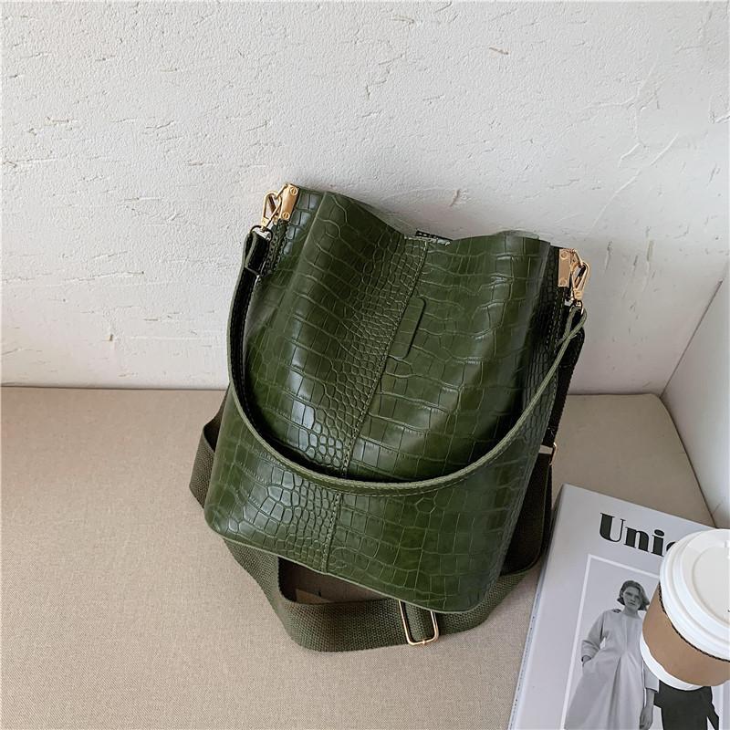 2023 New Stylish Cross-border Fashion Shoulder Bag Street Trend Pu Material Bucket Shape