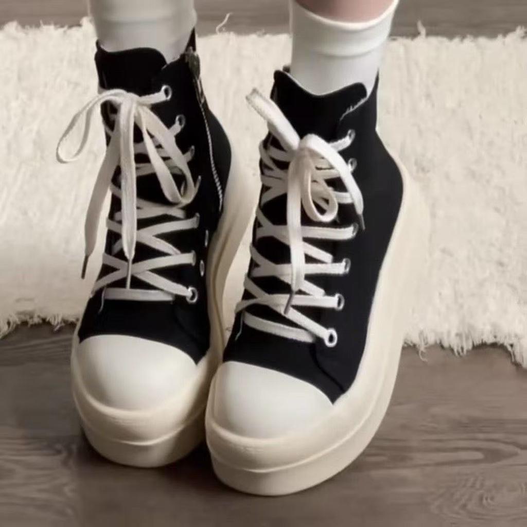 thick-soled high-top canvas shoes with skirts, black short boots, new niche original casual board shoes