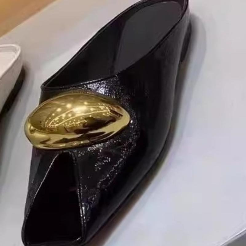 2025 New Elegant Temperament Metal Buckle Triangle Fish Mouth Slippers Fashion Flat Shoes Sandals Female