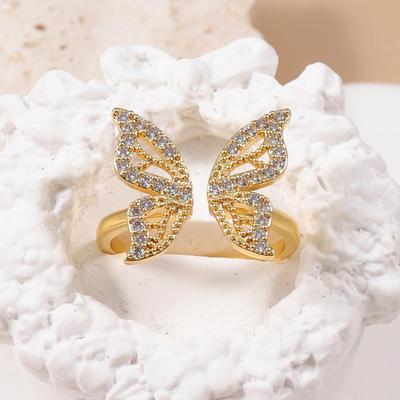 Luxurious 3D Diamond Butterfly Gold Ring - Elegant and Fashionable Finger Jewelry Accessory
