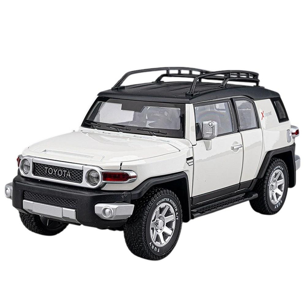 MyCar Diecast Alloy 1:24 Toyota FJ Cruiser Model Car Figurine Decoration - White