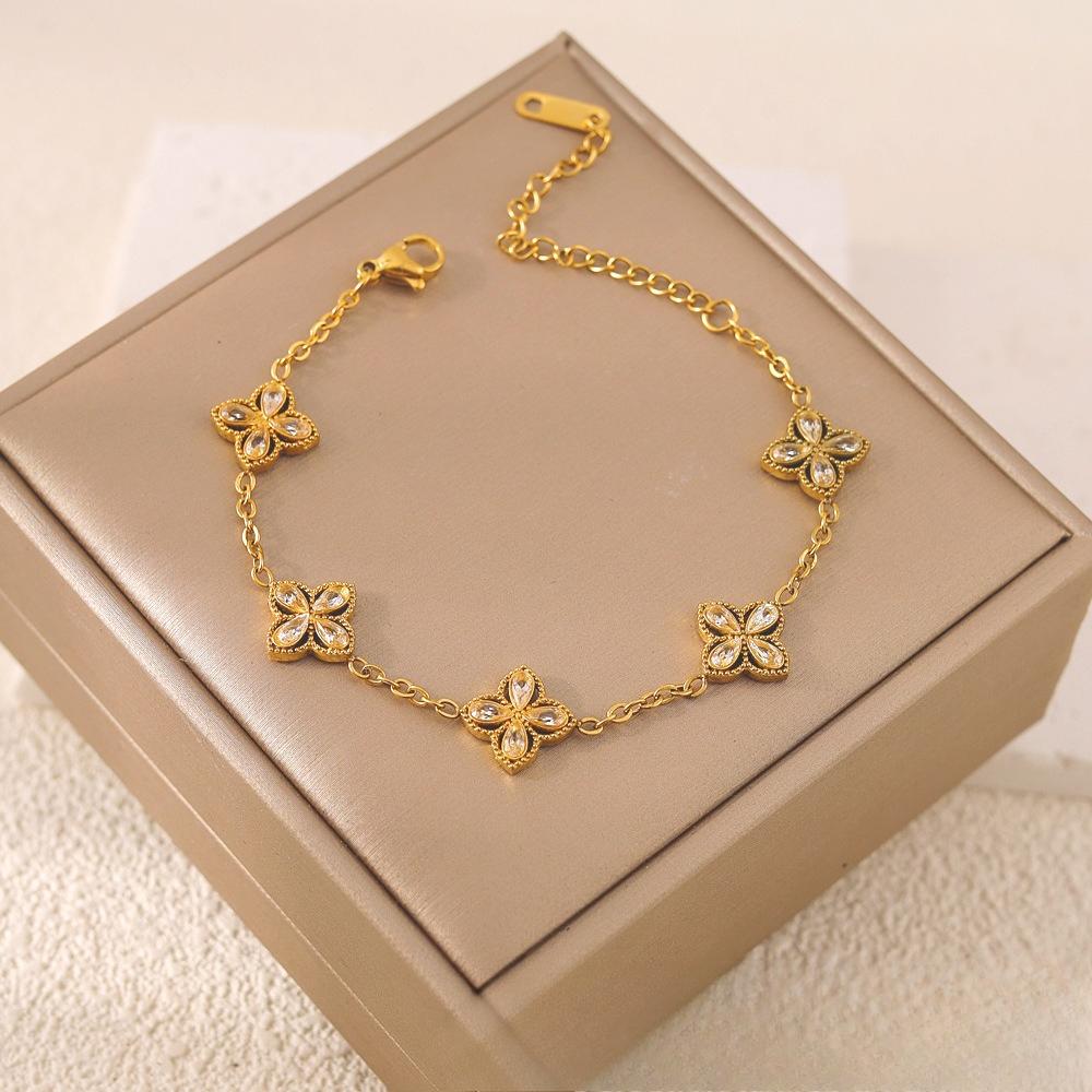Four-leaf Clover Zircon Bracelet - Colorful Zircon Fashion Luxury Bracelet