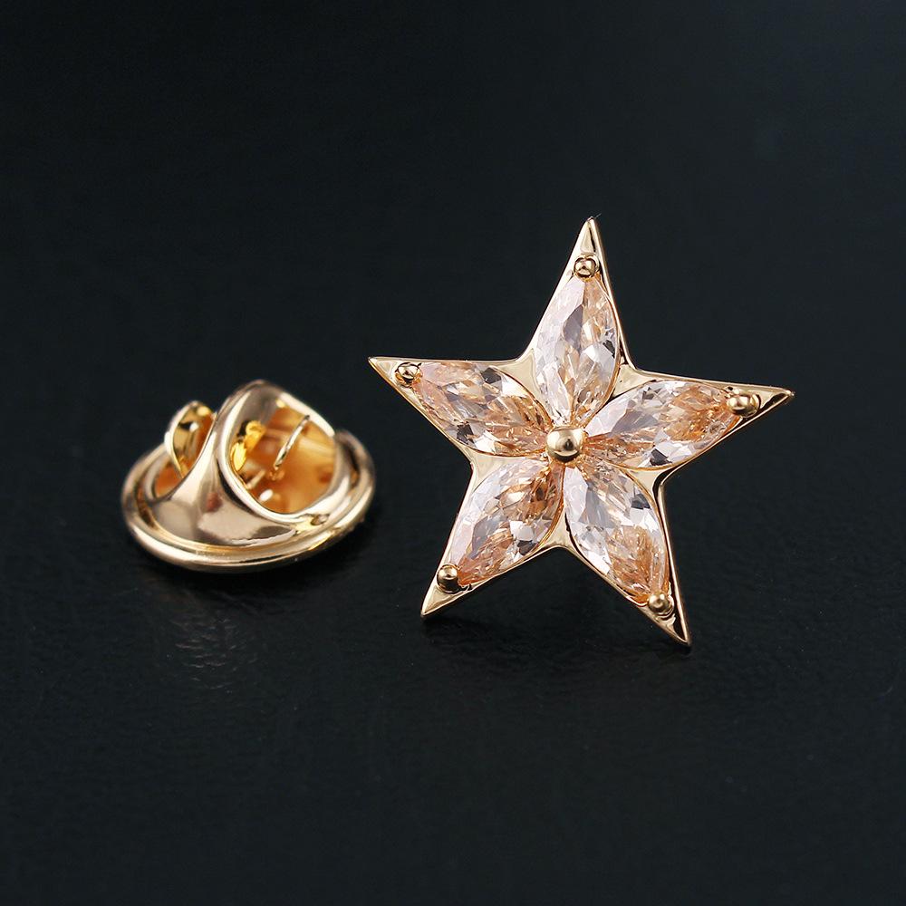 Luxury Zirconia Pentagram Brooch for Men & Women: High-End Fashion Suit Lapel Pin