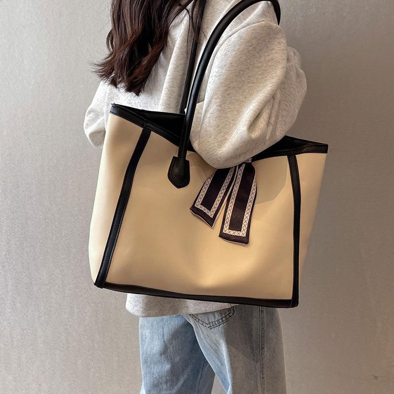 Large-capacity bag New fashionable and versatile high-end texture commuter big bag versatile shoulder tote bag