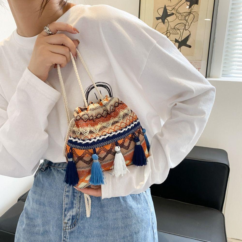 

Fringe Bucket Bag Cloth Handbag Crossbody Bags Ethnic Style Bag Drawstring Bag Women Shoulder Bag C