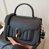 Autumn retro portable small square bag new popular texture commuter shoulder bag fashion messenger women's bag