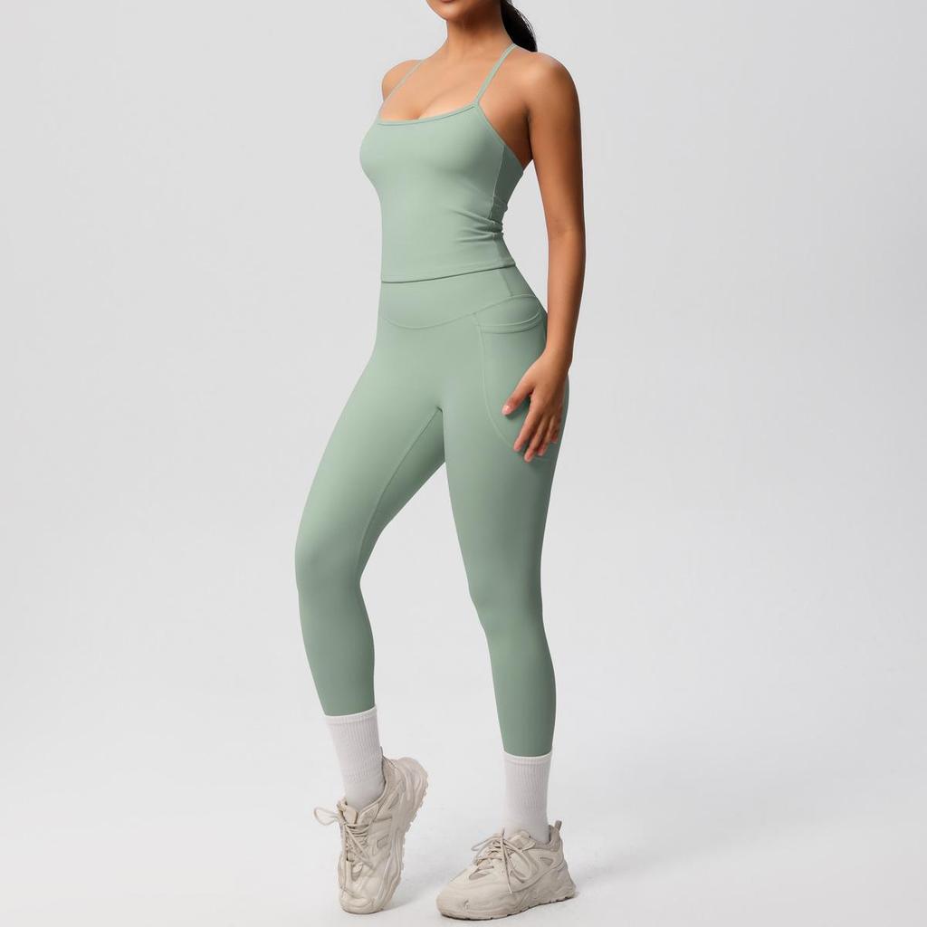 European & American Tight-Fit Brushed Yoga Vest Two-Piece Set for Women: Sports, Casual, Outdoor Running & Fitness