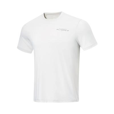 Li Ning Fitness Series Letter Print Sun Protection Quick Dry Round Neck Short Sleeve T-Shirt Men Tops Chuan-Stone-Gray ATST505-2