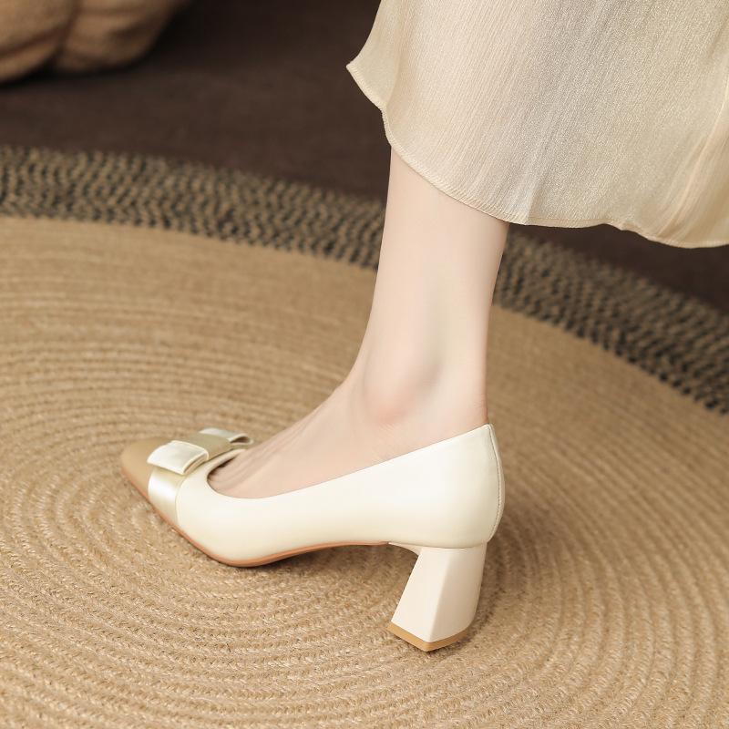 Xiaoxiangfeng retro splicing small bow color matching square head thick heel single shoes women's high heel versatile spring and autumn