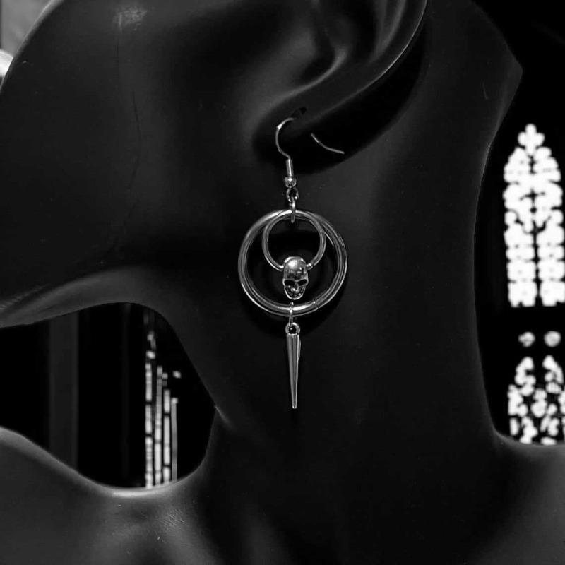 Punk Gothic Long Rivet Tassels Skull Double O-shaped Ring Dangle Earrings for Women Halloween Party Alternative Jewelry Gifts