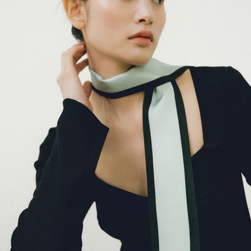 AVVINA PELLE Long Twilly Silk Scarf (7colors)