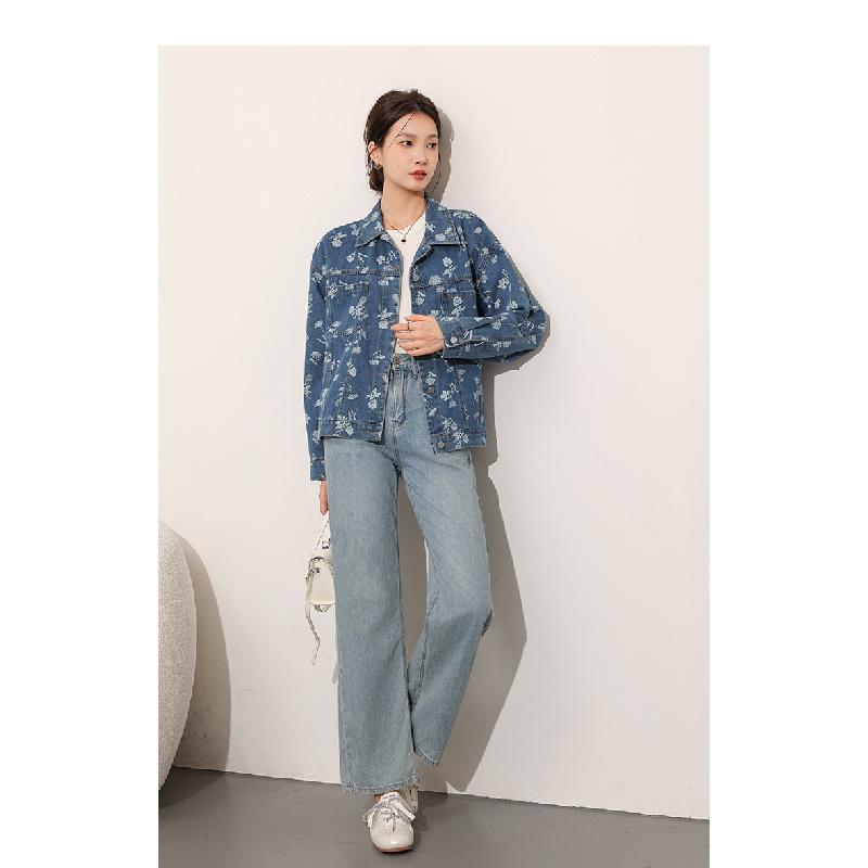 Vintage-style Short Denim Jacket with a Turn-down Collar for Women, 2026 Spring New Casual Jacket, Loose-fitting Top