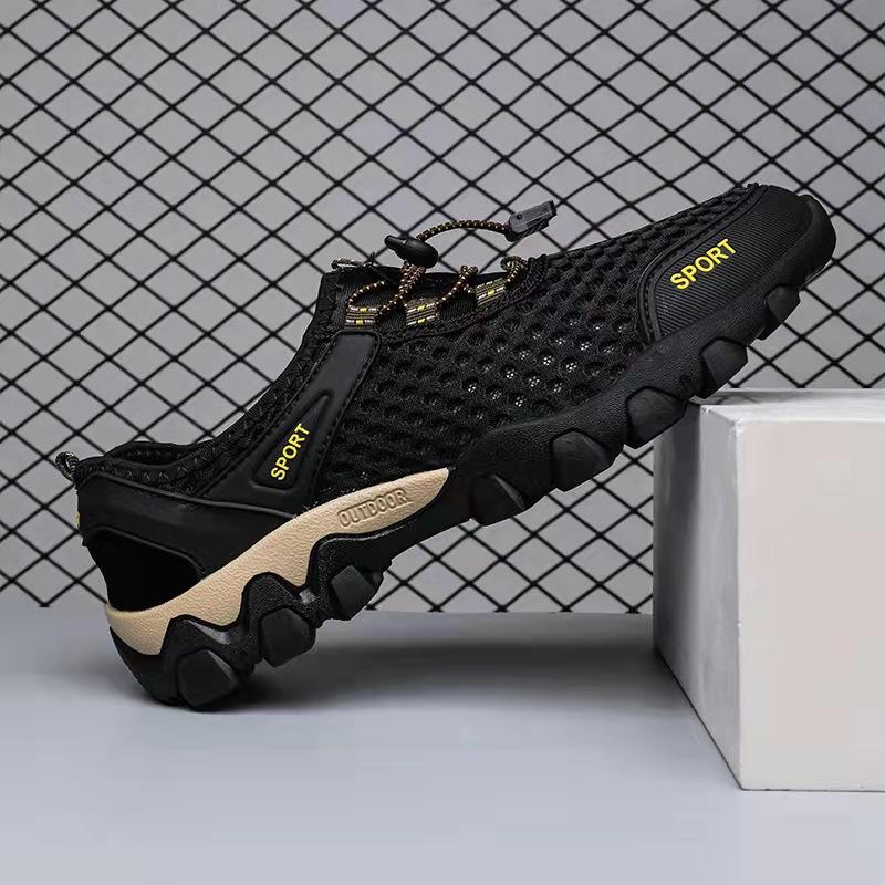 Wading shoes summer new men's breathable and comfortable outdoor mesh shoes casual sports shoes men's shoes