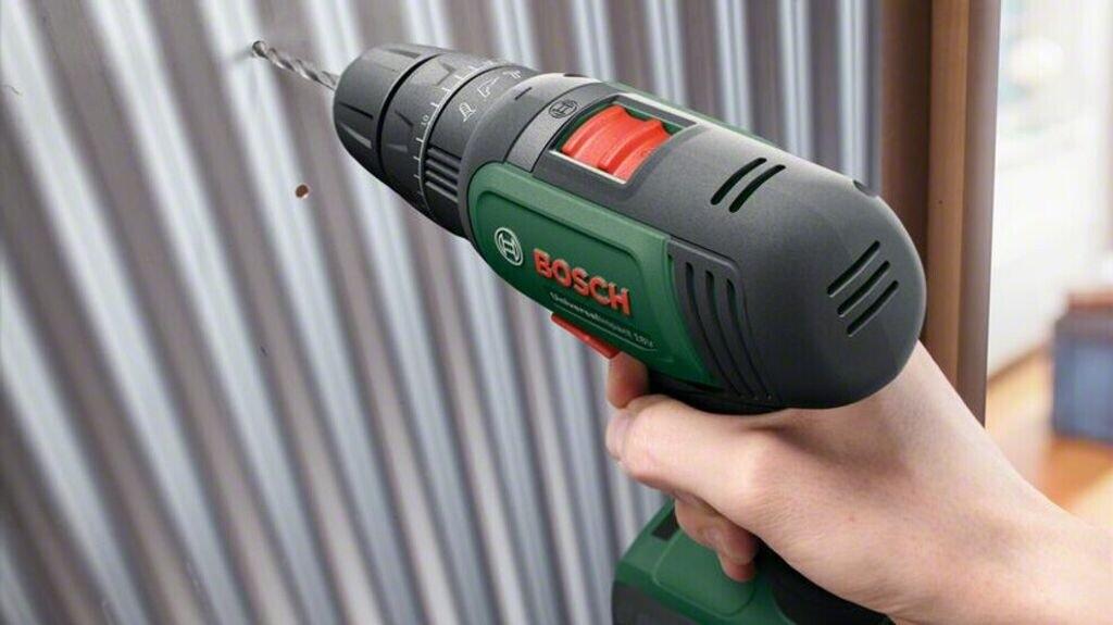 Ударный шуруповёрт Bosch UniversalImpact 18+ SystemBox 210 tlg.